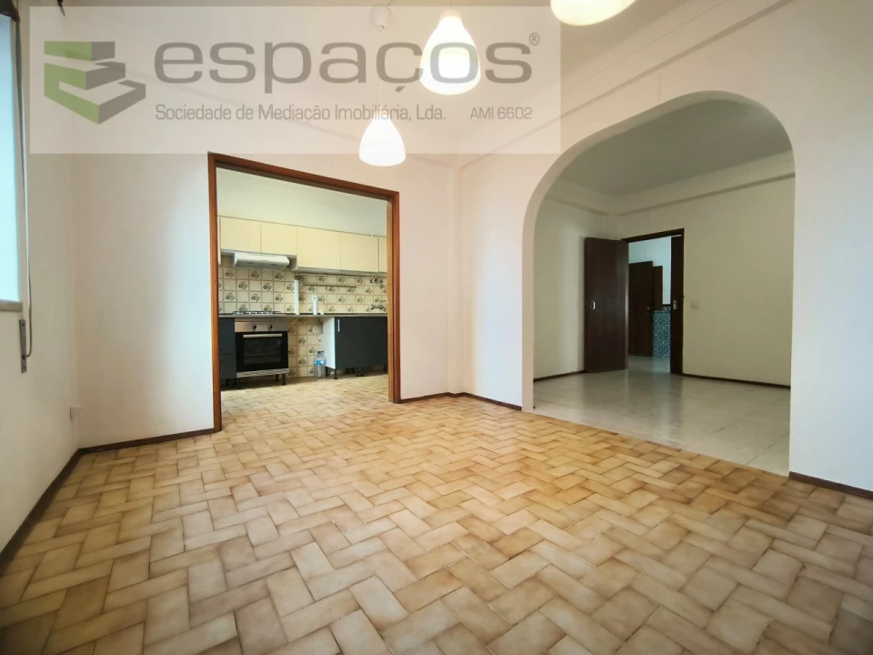 Apartamento T2 para Venda em Castelo Branco Foto 5