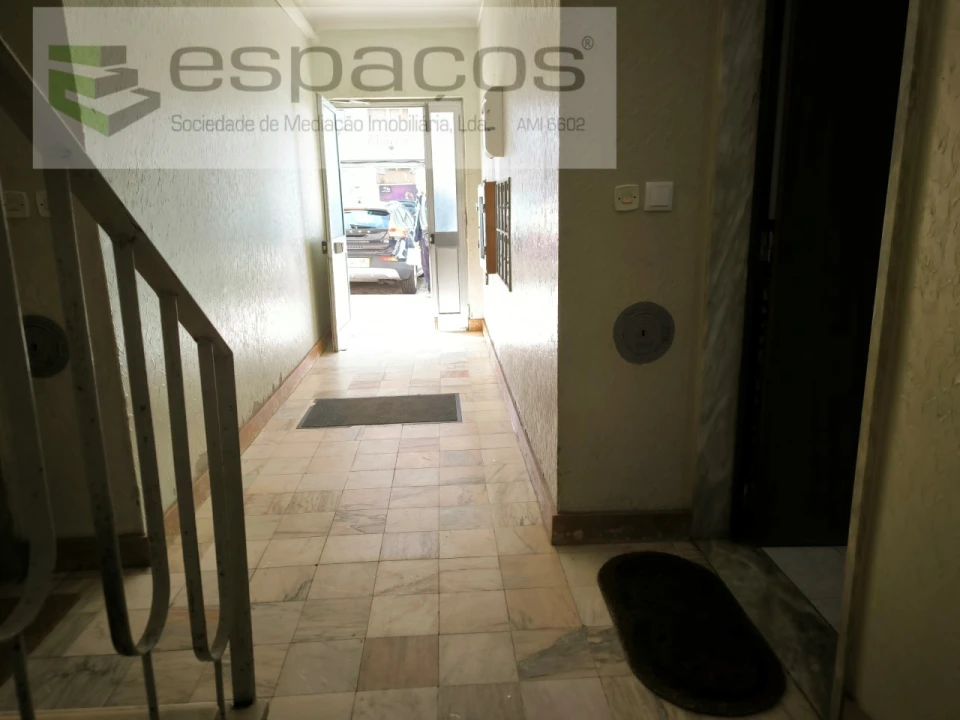 Apartamento T2 para Venda em Castelo Branco Foto 16