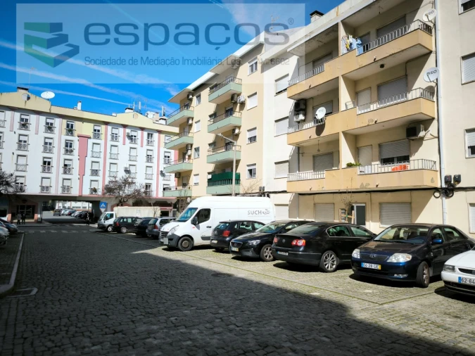Apartamento T2 para Venda em Castelo Branco Foto 17