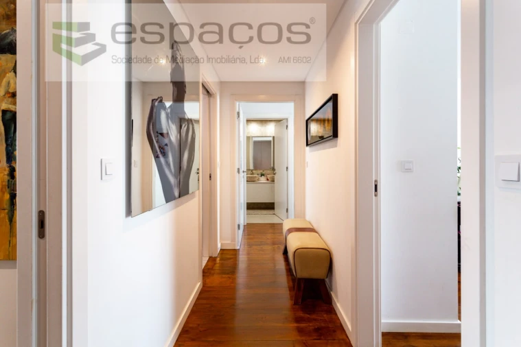 Apartamento T4 para Venda em Santa Iria de Azoia, São João da Talha e Bobadela Foto 33