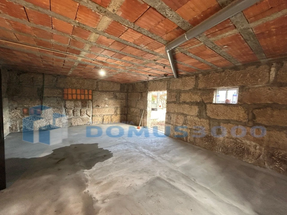Moradia T3 para Venda em Mouçós e Lamares Foto 6