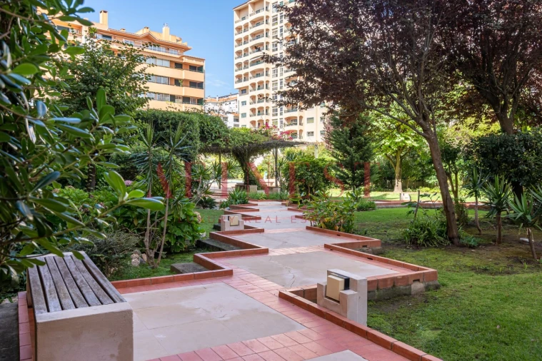 Apartamento T2 para Arrendamento em Cascais e Estoril Foto 36