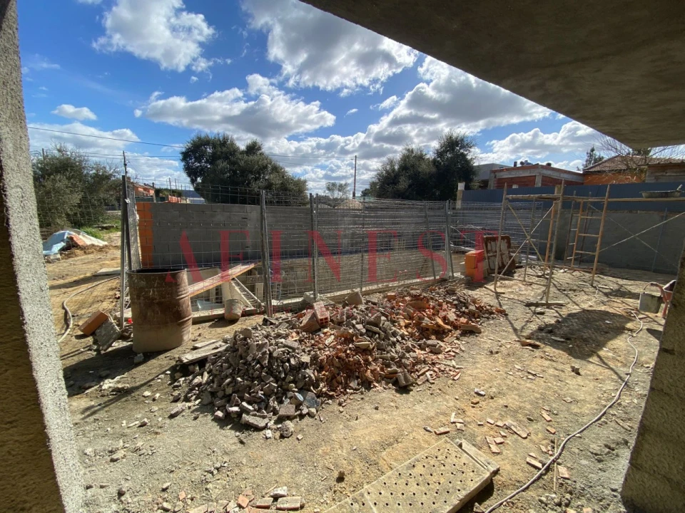 Moradia T4 para Venda em Quinta do Anjo Foto 16