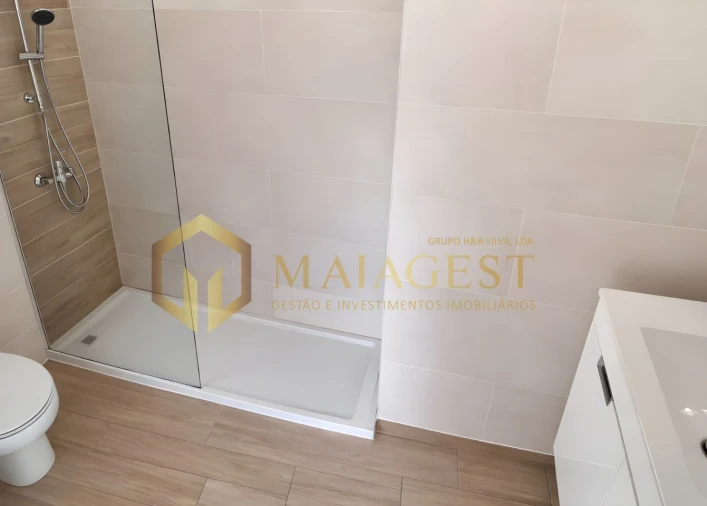 Apartamento T3 para Venda em Gondomar (São Cosme), Valbom e Jovim Foto 23