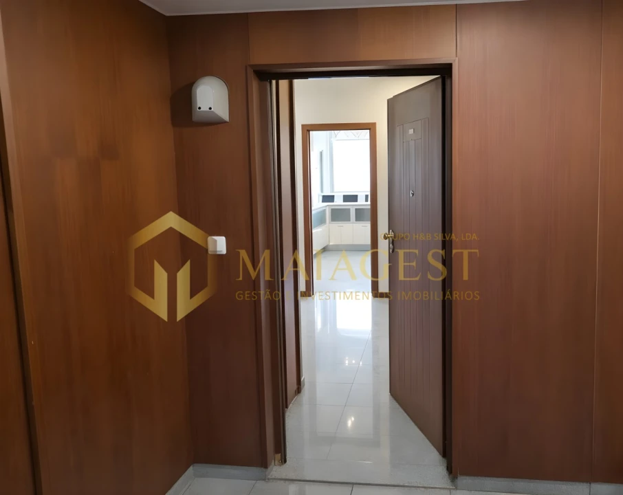 Apartamento T2 para Arrendamento em Moreira Foto 2