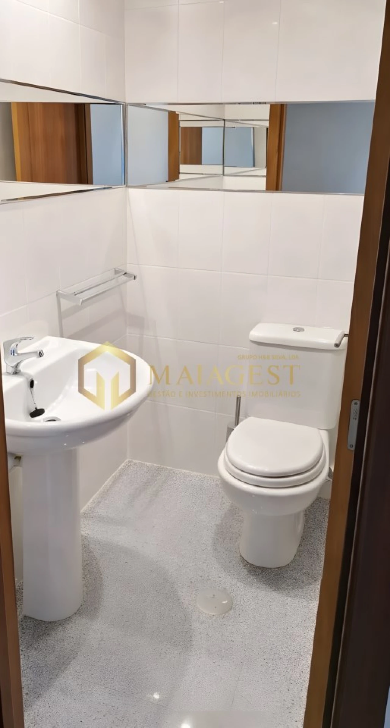 Apartamento T2 para Arrendamento em Moreira Foto 16