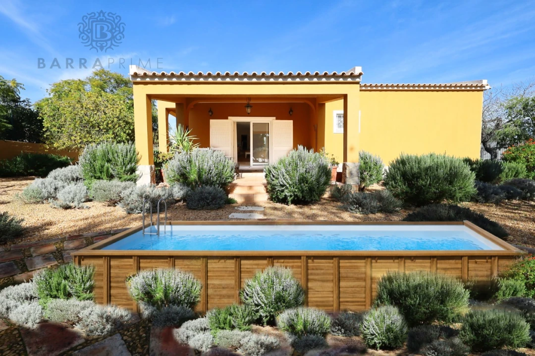 Moradia T4 para Venda em Loule (São Clemente) Foto 1