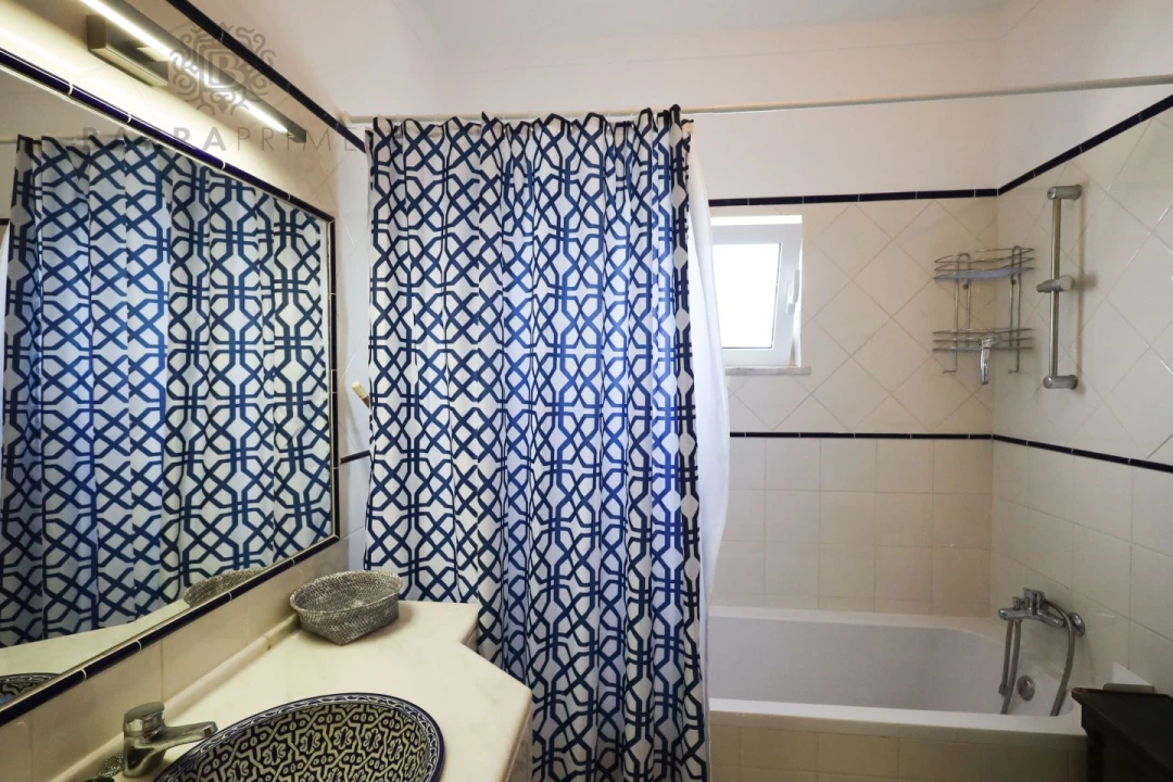 Moradia T4 para Venda em Loule (São Clemente) Foto 23