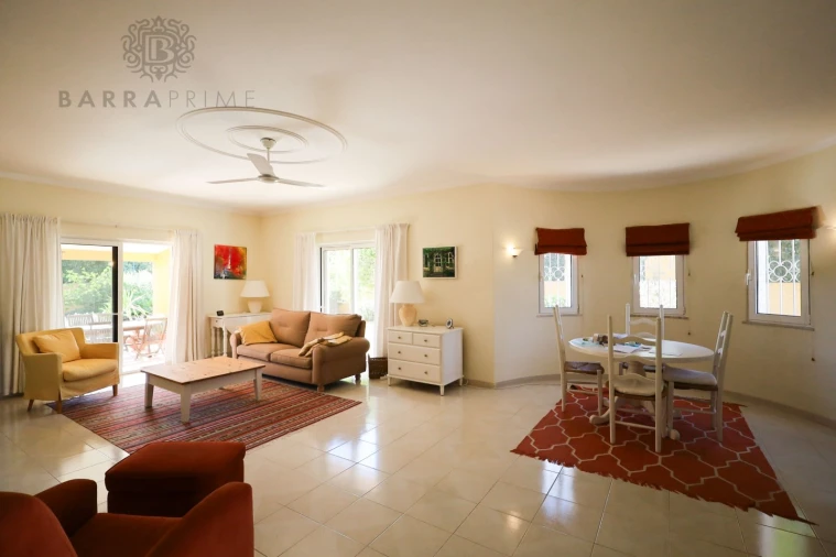 Moradia T4 para Venda em Loule (São Clemente) Foto 3