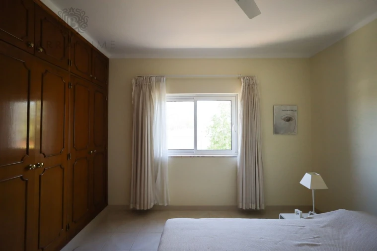 Moradia T4 para Venda em Loule (São Clemente) Foto 18