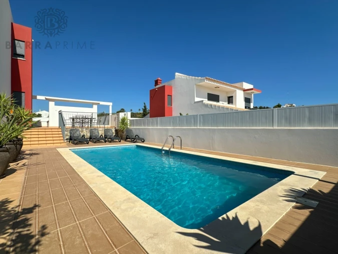 Moradia T4 para Venda em Loule (São Clemente) Foto 2