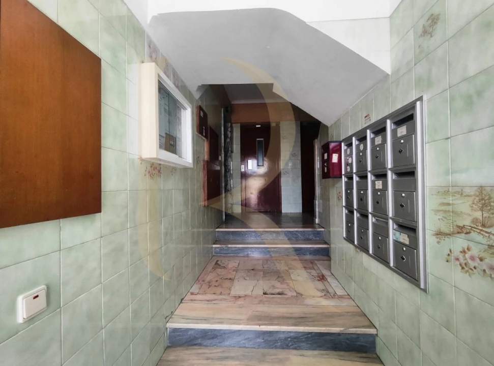 Apartamento T3 para Venda em Almada, Cova da Piedade, Pragal e Cacilhas Foto 6