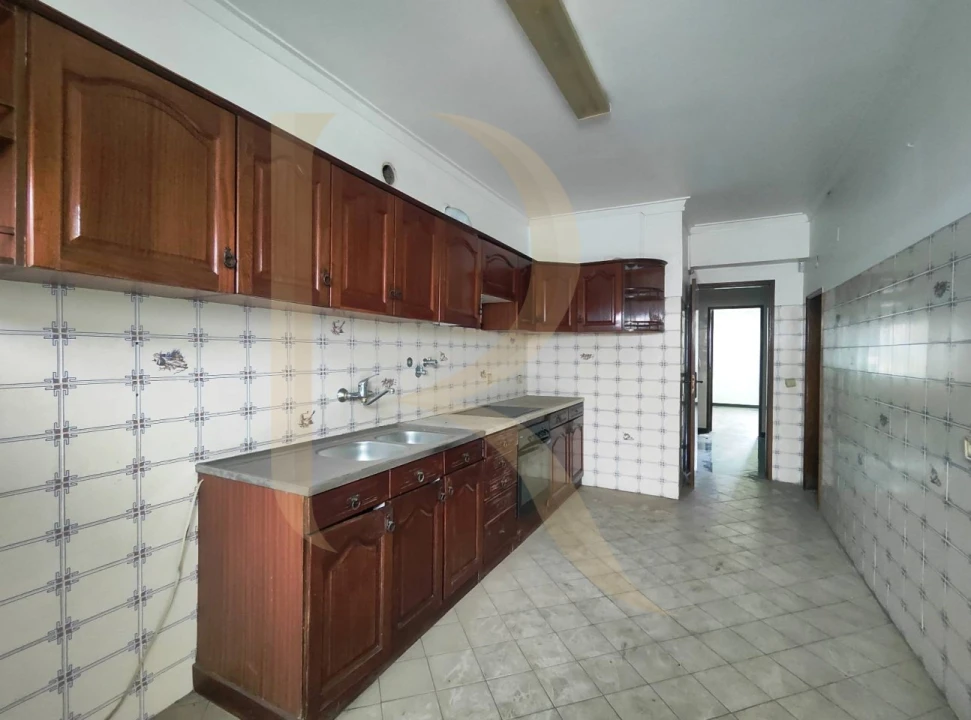 Apartamento T3 para Venda em Almada, Cova da Piedade, Pragal e Cacilhas Foto 23