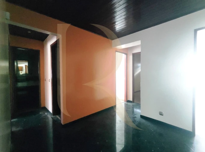 Apartamento T3 para Venda em Almada, Cova da Piedade, Pragal e Cacilhas Foto 8