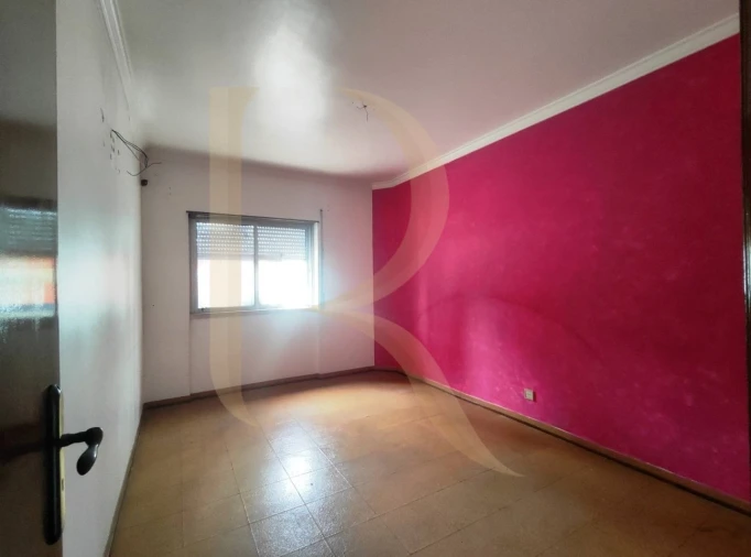 Apartamento T3 para Venda em Almada, Cova da Piedade, Pragal e Cacilhas Foto 14