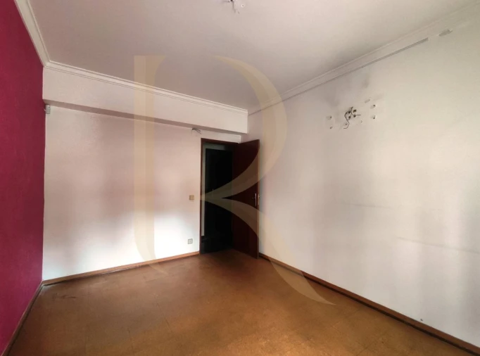 Apartamento T3 para Venda em Almada, Cova da Piedade, Pragal e Cacilhas Foto 17