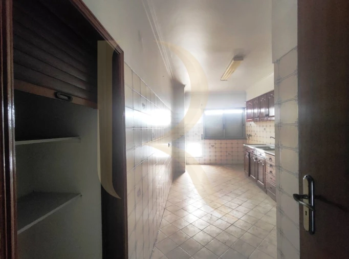 Apartamento T3 para Venda em Almada, Cova da Piedade, Pragal e Cacilhas Foto 20