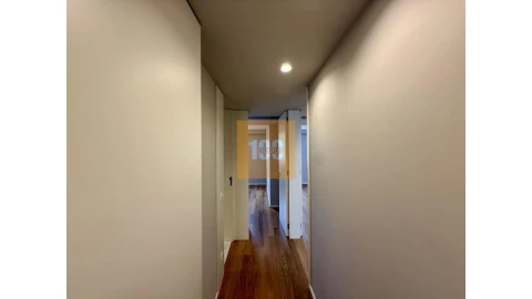 Apartamento T3 para Arrendamento em Aldoar, Foz do Douro e Nevogilde