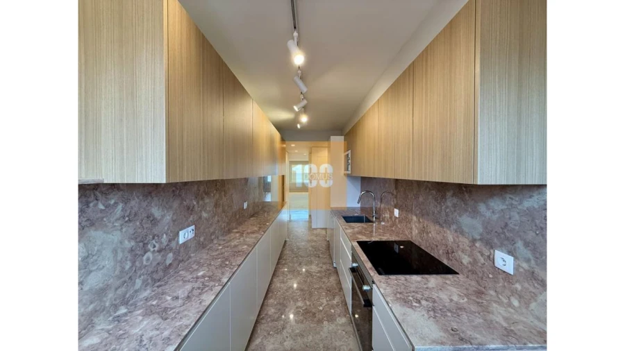 Apartamento T3 para Arrendamento em Aldoar, Foz do Douro e Nevogilde Foto 13