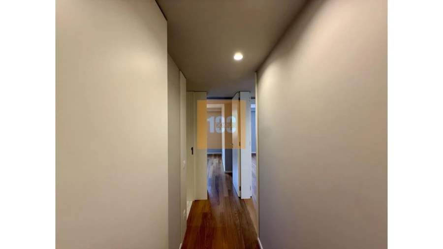 Apartamento T3 para Arrendamento em Aldoar, Foz do Douro e Nevogilde Foto 16