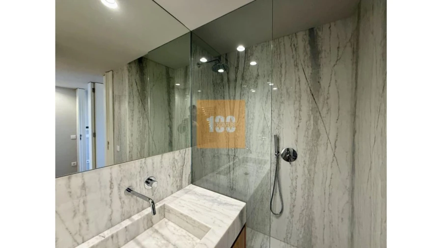 Apartamento T3 para Arrendamento em Aldoar, Foz do Douro e Nevogilde Foto 18