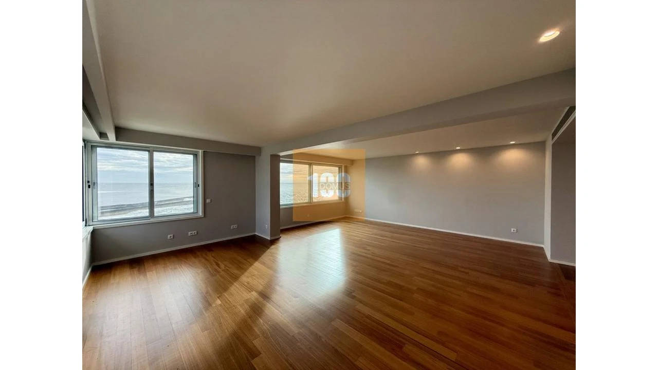 Apartamento T3 para Arrendamento em Aldoar, Foz do Douro e Nevogilde Foto 5