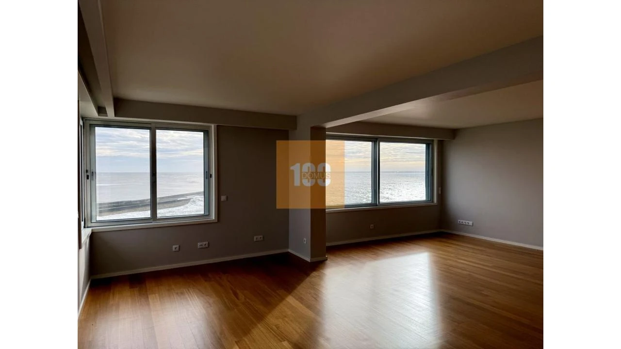 Apartamento T3 para Arrendamento em Aldoar, Foz do Douro e Nevogilde Foto 6