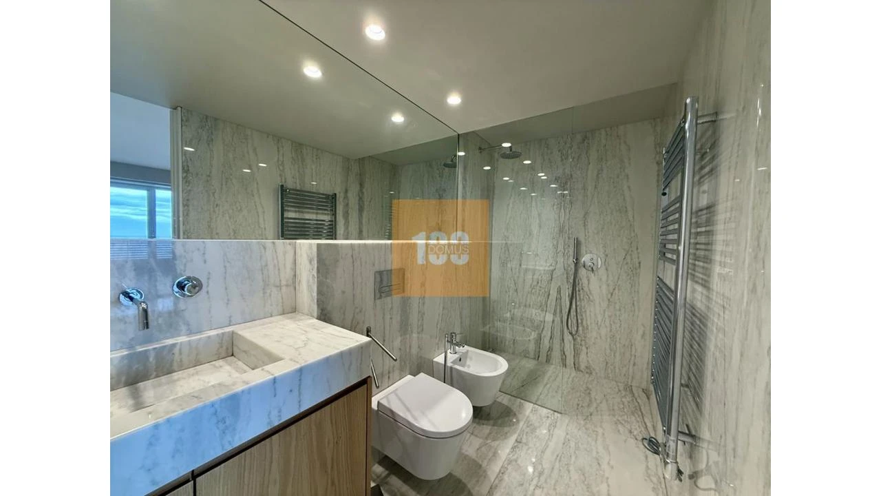 Apartamento T3 para Arrendamento em Aldoar, Foz do Douro e Nevogilde Foto 35