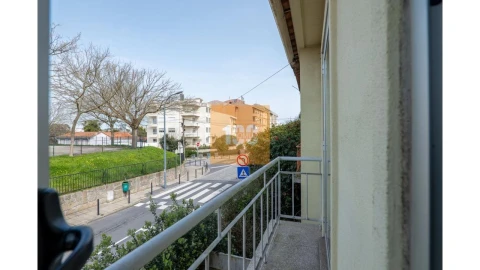 Moradia T4 para Venda em Aldoar, Foz do Douro e Nevogilde