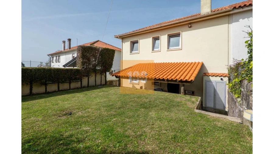 Moradia T4 para Venda em Aldoar, Foz do Douro e Nevogilde Foto 38