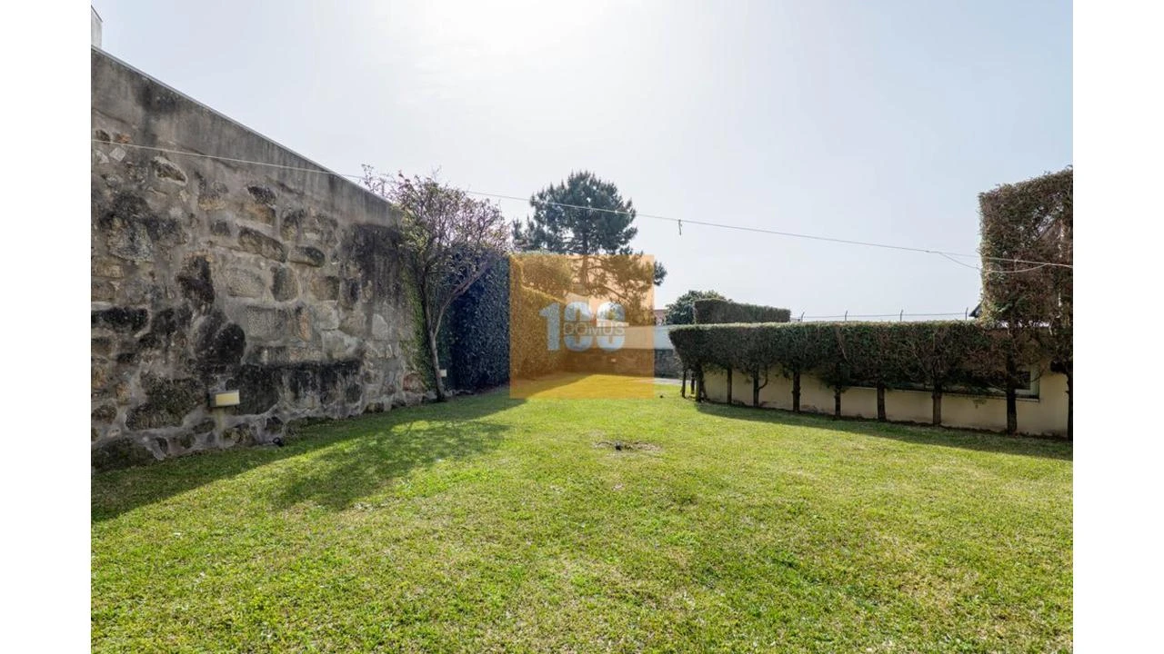 Moradia T4 para Venda em Aldoar, Foz do Douro e Nevogilde Foto 36