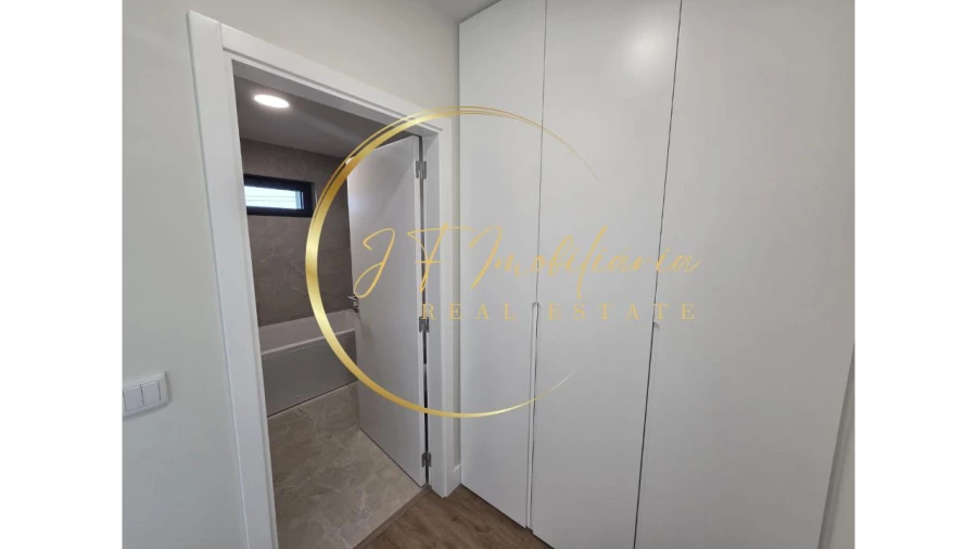 Moradia T4 para Venda em Aradas Foto 25