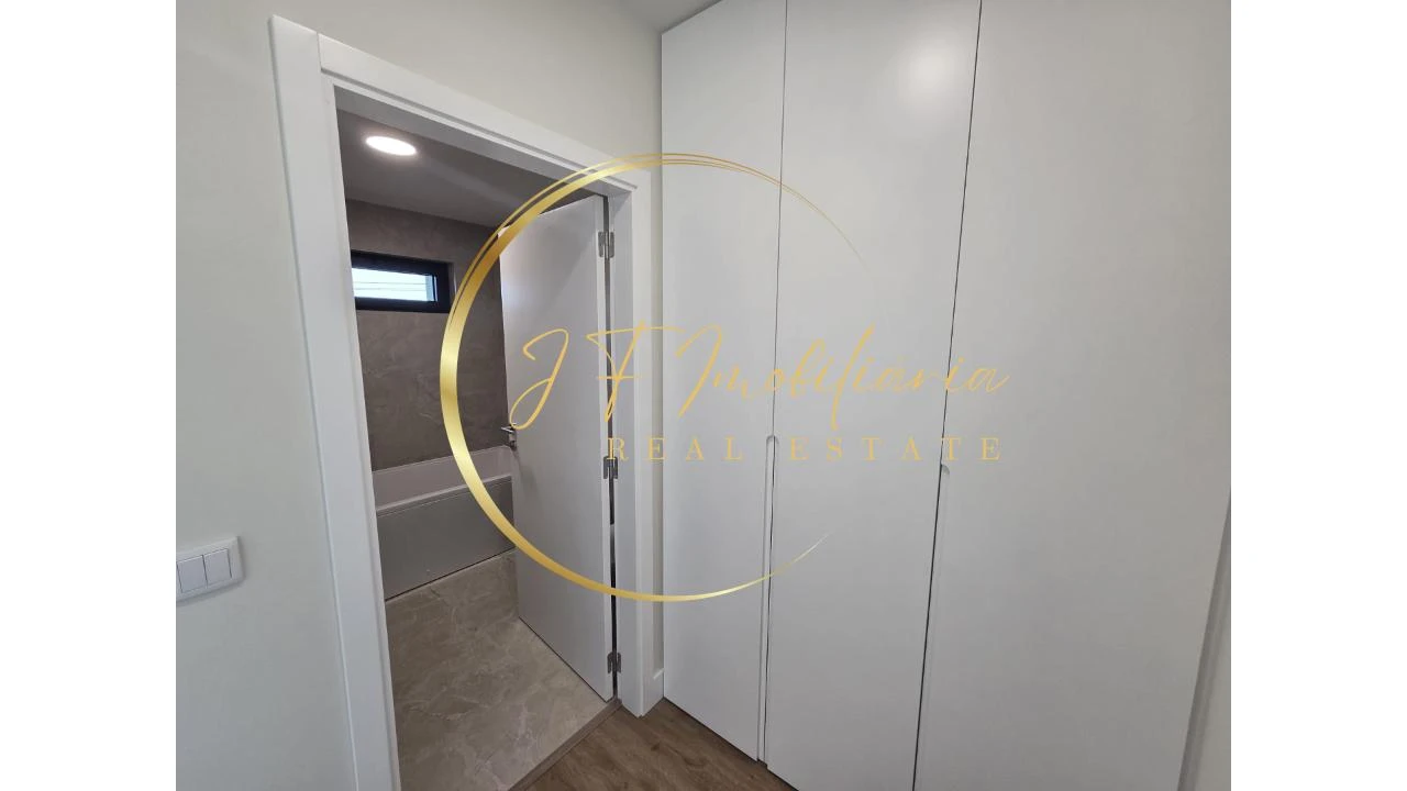 Moradia T4 para Venda em Aradas Foto 25