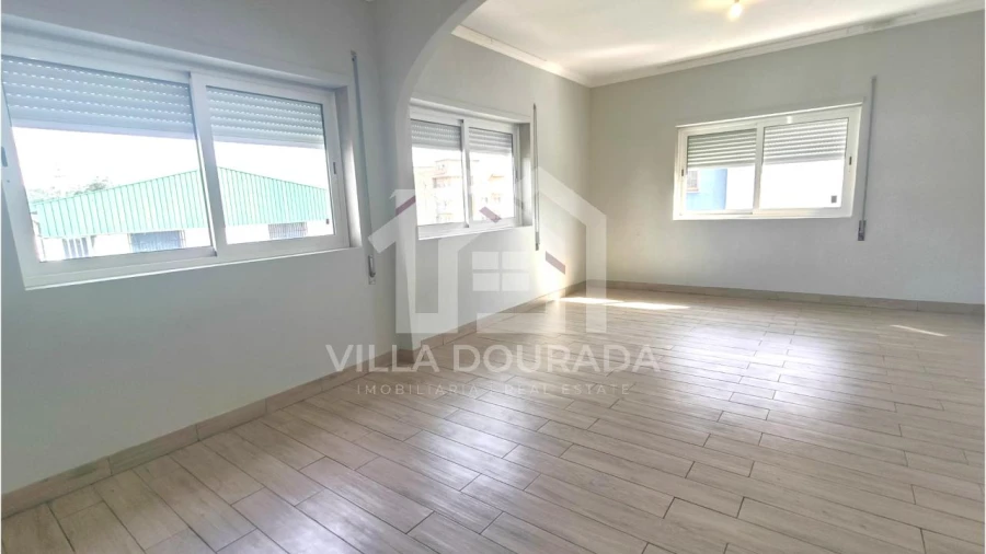 Moradia T3 para Venda em Gondomar (São Cosme), Valbom e Jovim Foto 1