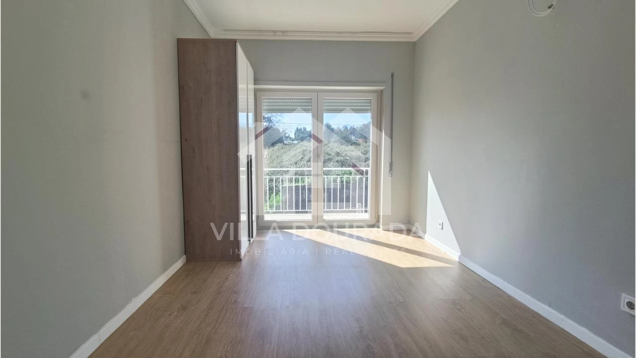 Moradia T3 para Venda em Gondomar (São Cosme), Valbom e Jovim Foto 11