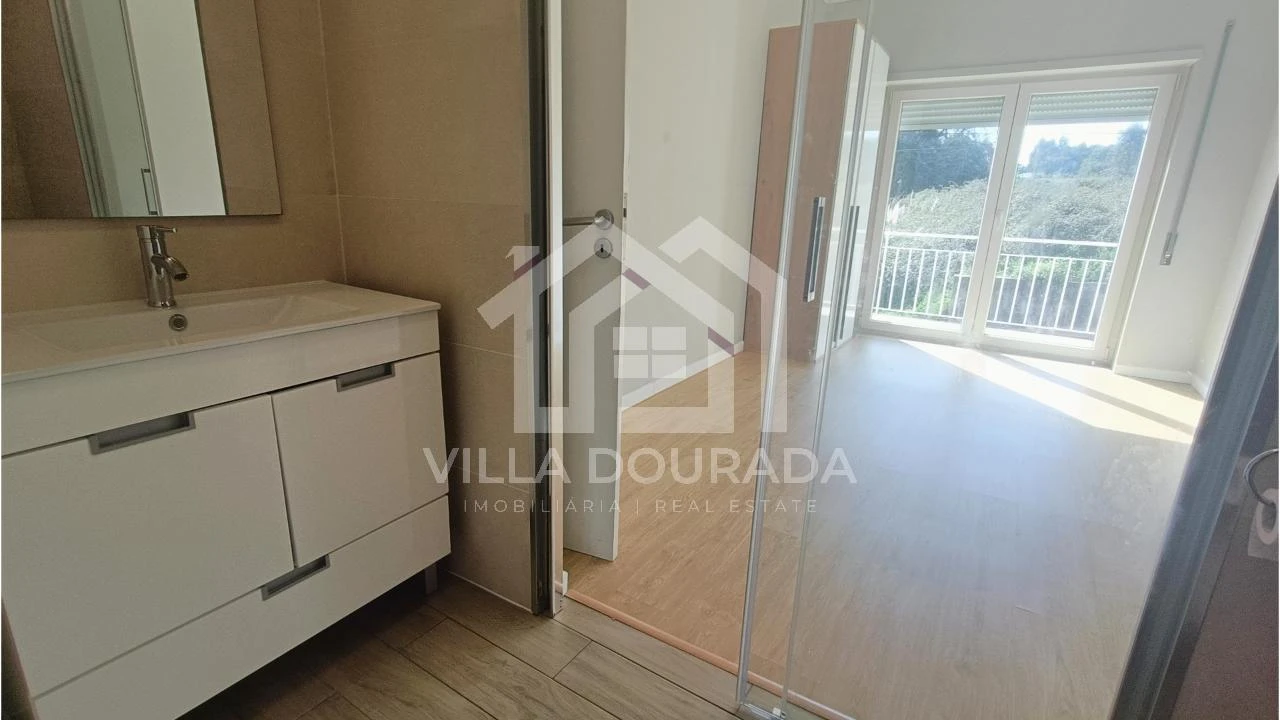 Moradia T3 para Venda em Gondomar (São Cosme), Valbom e Jovim Foto 24