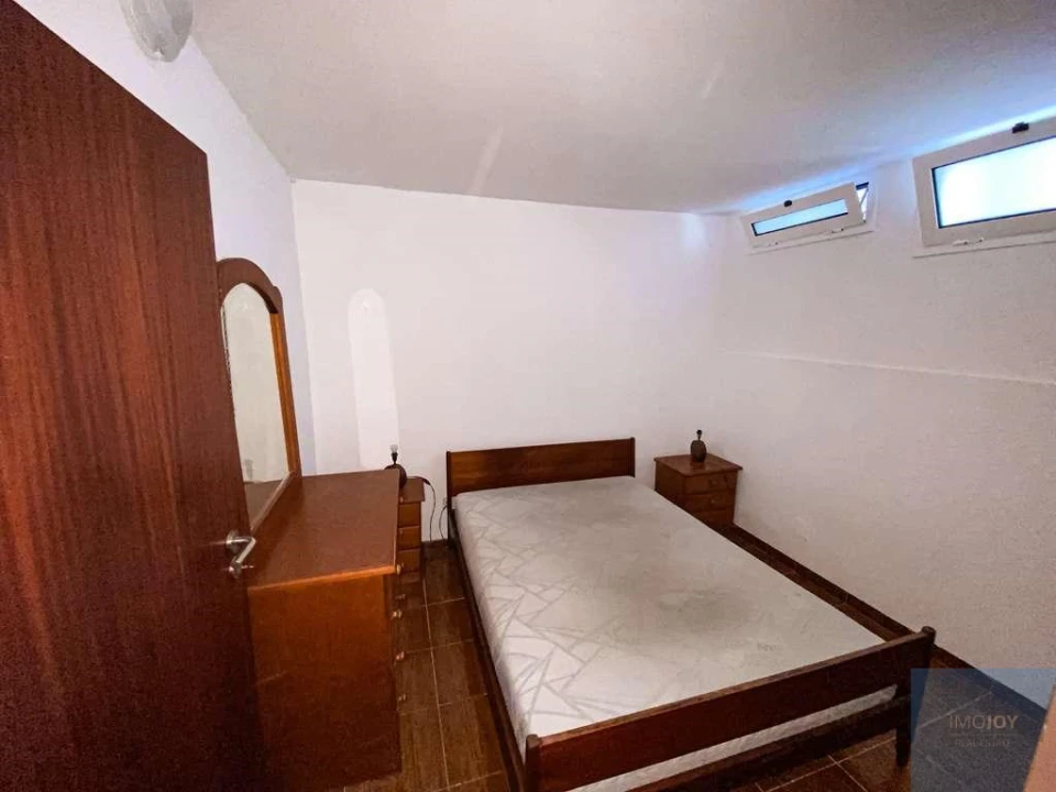 Moradia T5 para Venda em Funchal (Santa Maria Maior) Foto 15