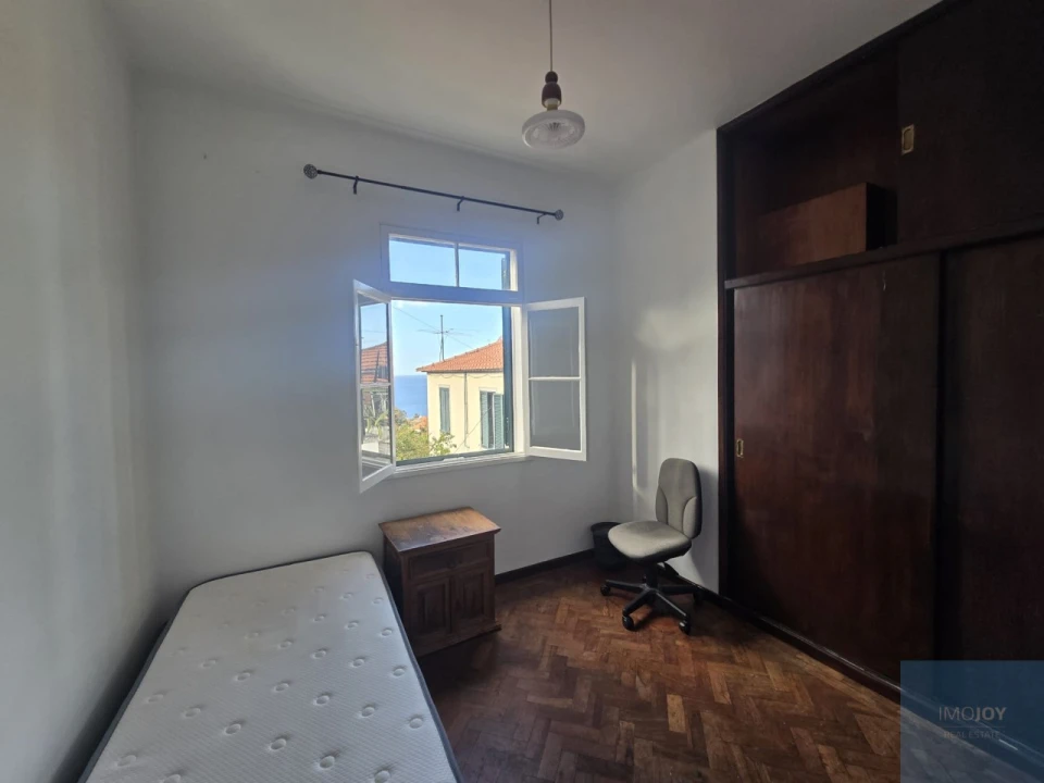 Moradia T5 para Venda em Funchal (Santa Maria Maior) Foto 16