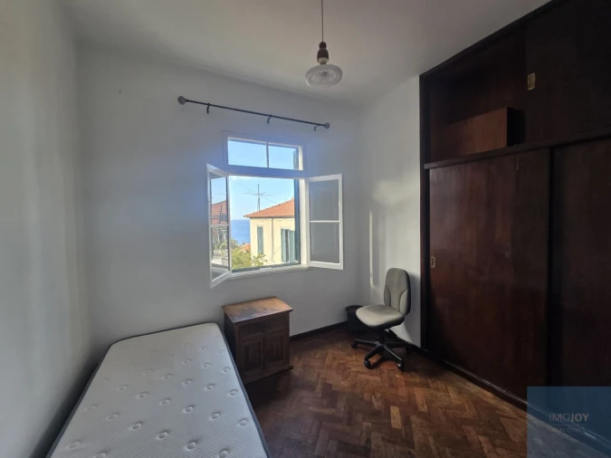 Moradia T5 para Venda em Funchal (Santa Maria Maior) Foto 16