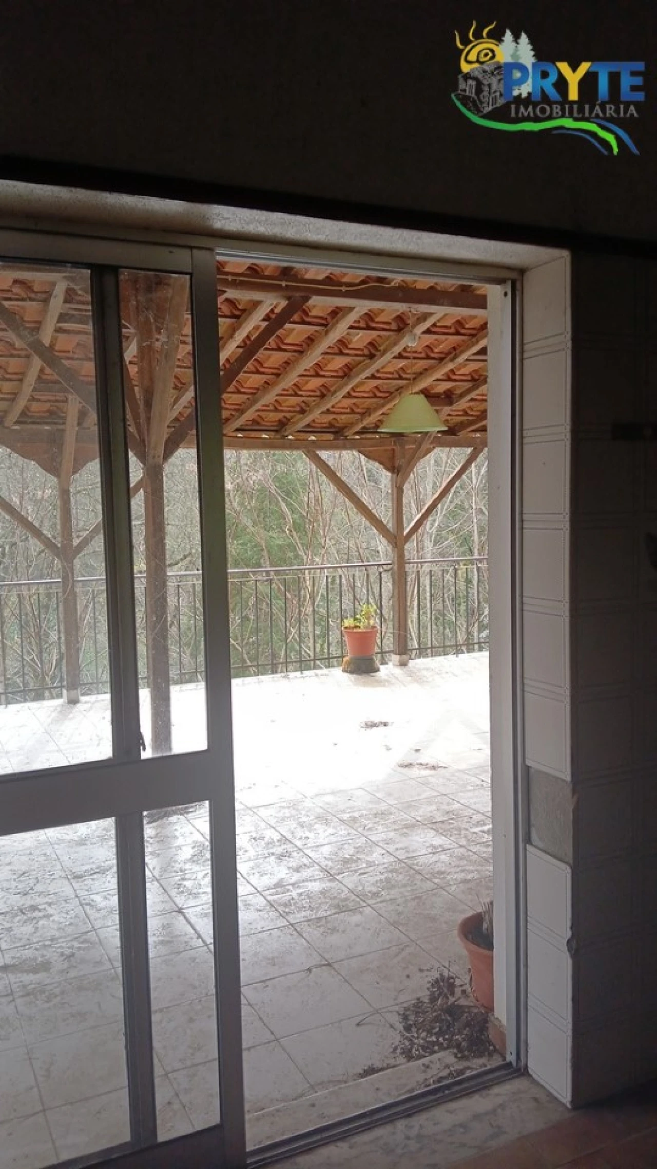 Loja para Venda em Aguda Foto 21