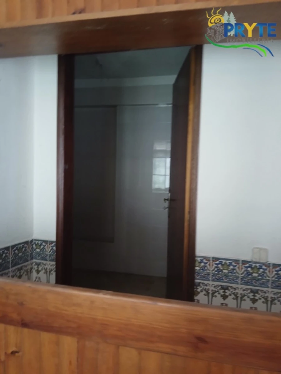 Loja para Venda em Aguda Foto 30