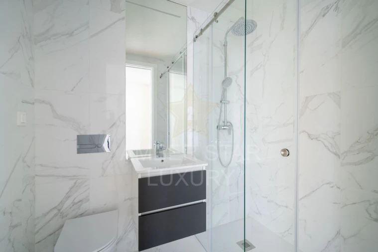 Apartamento T2 para Arrendamento em Canidelo Foto 14