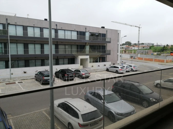 Apartamento T2 para Arrendamento em Canidelo Foto 20