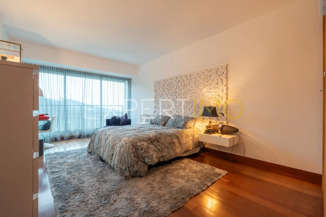 Moradia T4 para Venda em Santo Antonio dos Olivais Foto 26