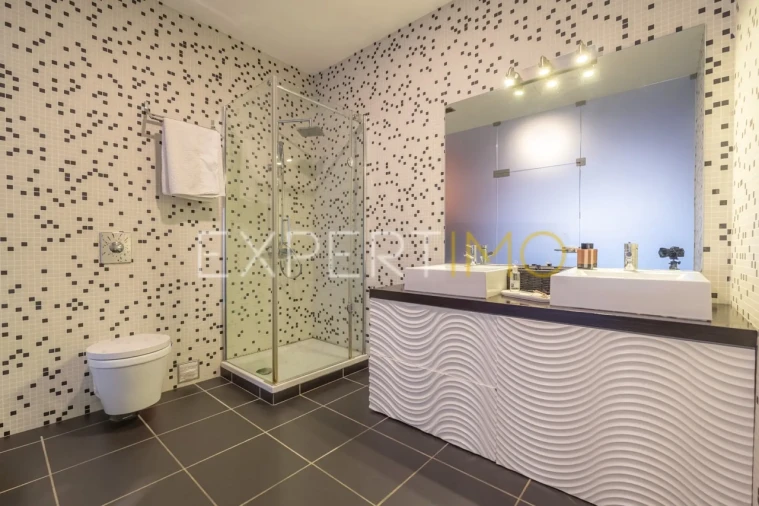 Moradia T4 para Venda em Santo Antonio dos Olivais Foto 39