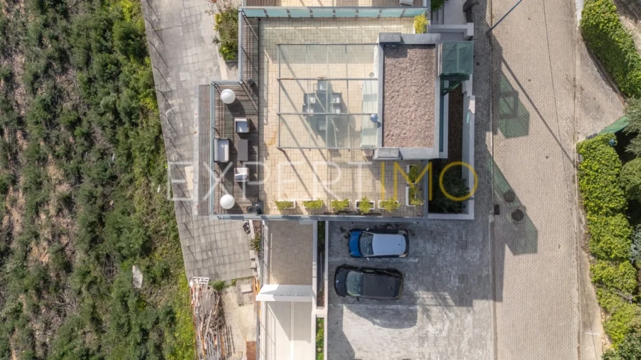 Moradia T4 para Venda em Santo Antonio dos Olivais Foto 43