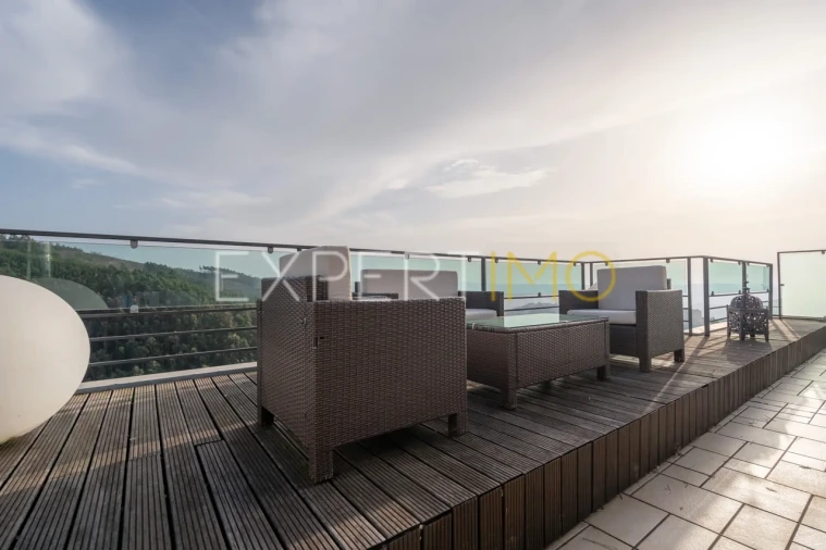 Moradia T4 para Venda em Santo Antonio dos Olivais Foto 49