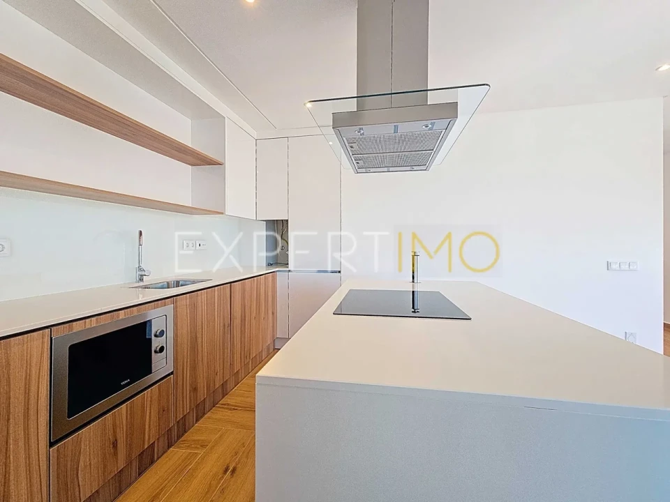 Apartamento T2 para Venda em Portimão Foto 4
