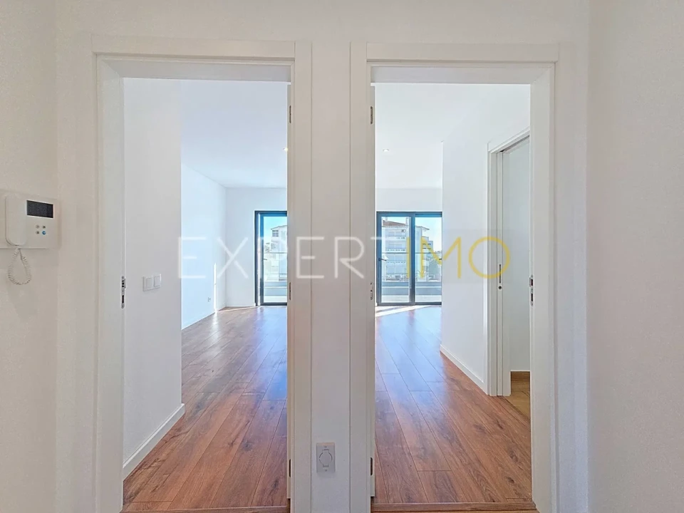 Apartamento T2 para Venda em Portimão Foto 20