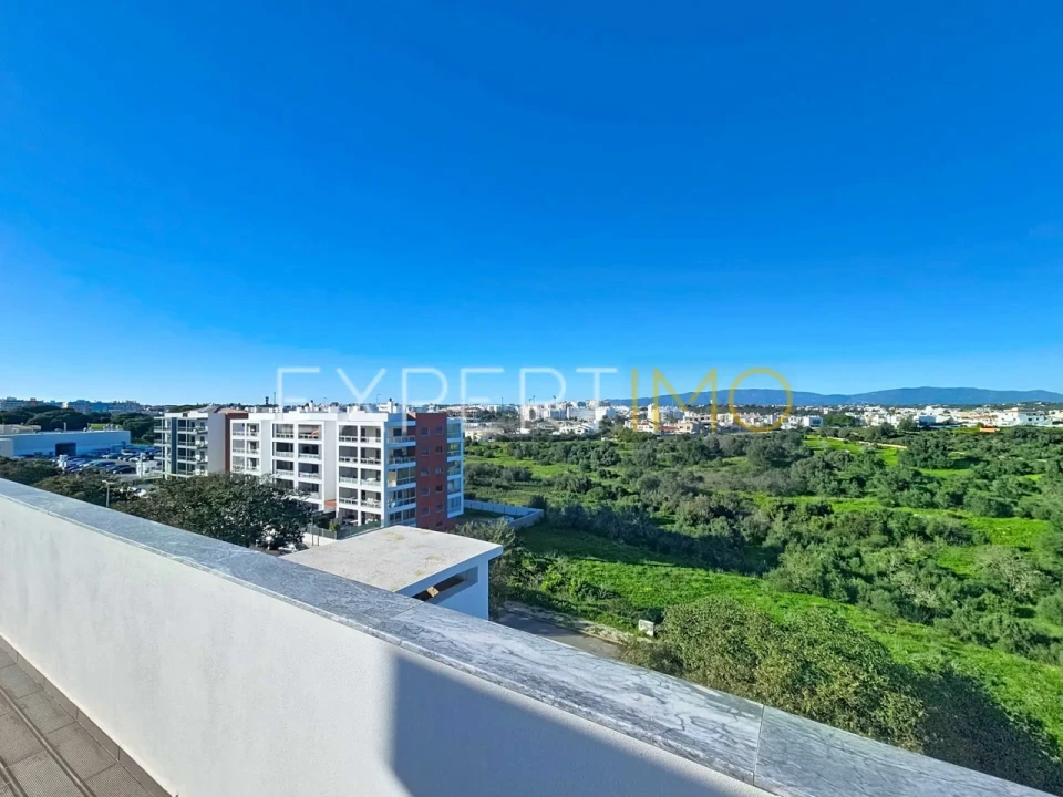 Apartamento T2 para Venda em Portimão Foto 39